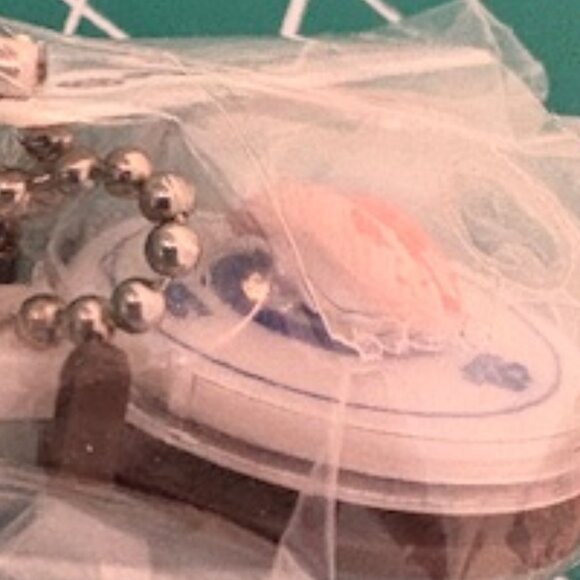 NEW- Kura Sushi x Mr. Fresh Collaboration Sushi Figure Keychain Prize - Picture 2 of 2